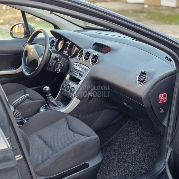 Peugeot 308 //RESTAY