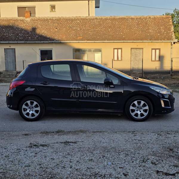 Peugeot 308 //RESTAY