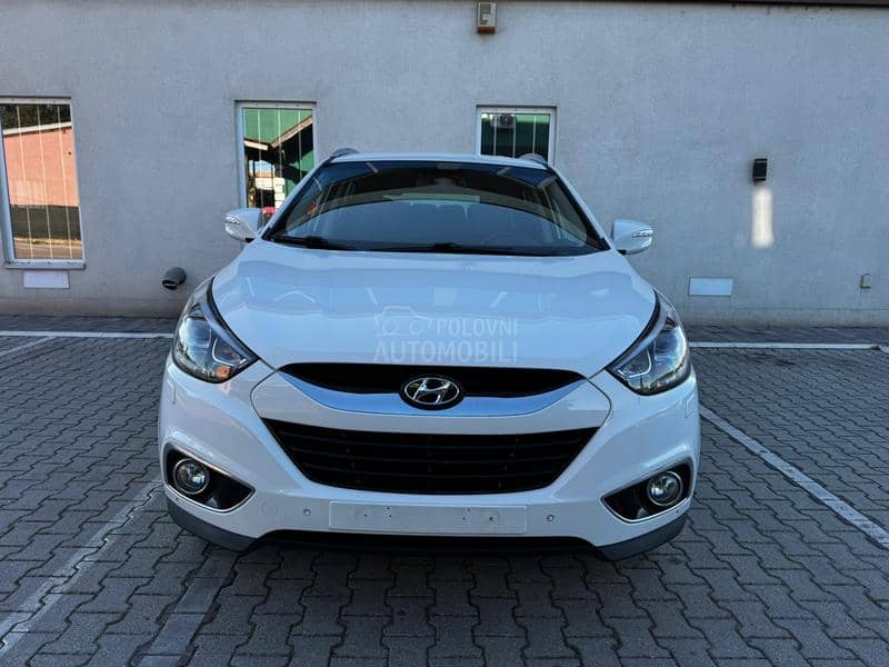 Hyundai ix35  Hyundai ix35