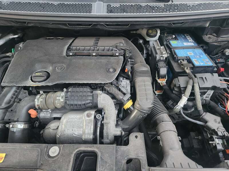 Peugeot 5008 1.6 GT LINE