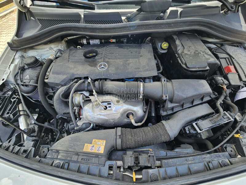 Mercedes Benz B 180 1.6