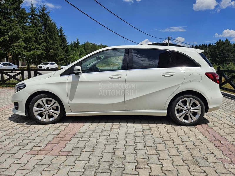 Mercedes Benz B 180 1.6