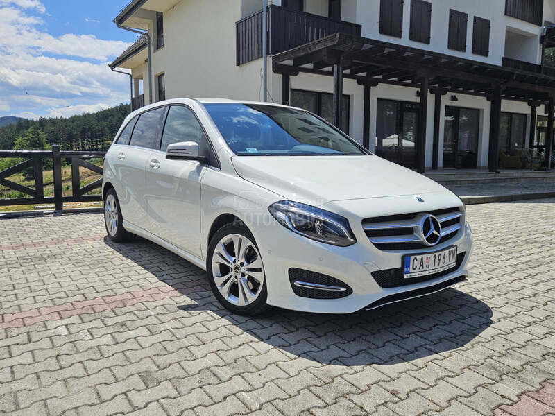 Mercedes Benz B 180 1.6
