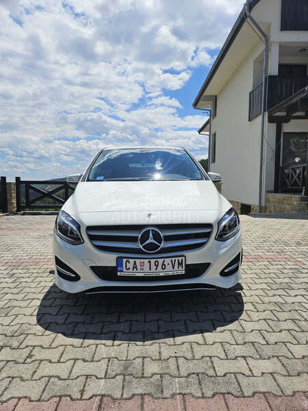 Mercedes Benz B 180 1.6