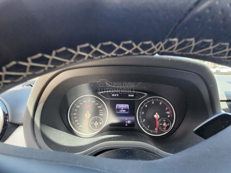Mercedes Benz B 180 1.6