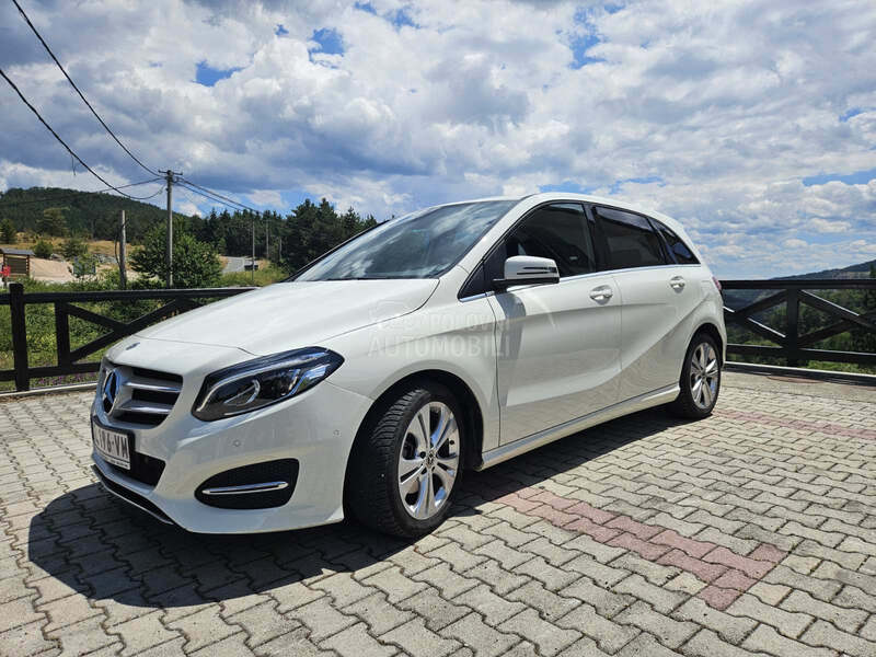 Mercedes Benz B 180 1.6