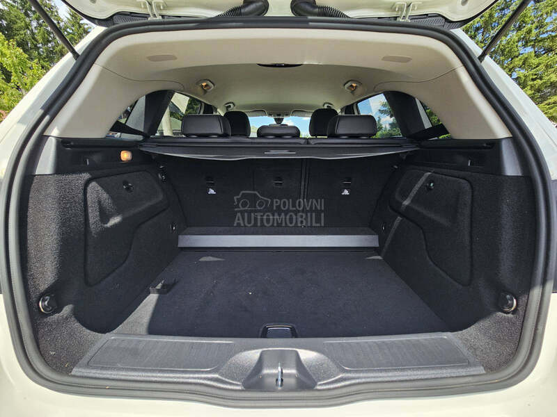 Mercedes Benz B 180 1.6