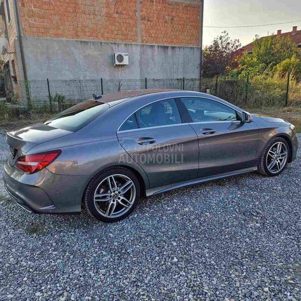 Mercedes Benz CLA 180 AMG