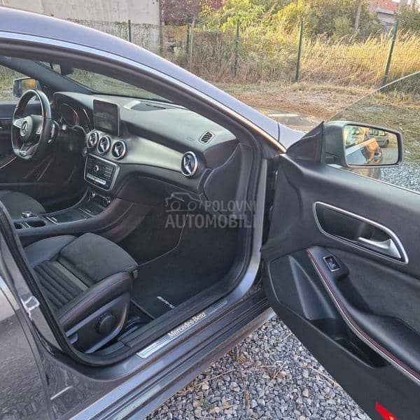 Mercedes Benz CLA 180 AMG