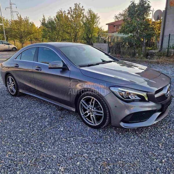 Mercedes Benz CLA 180 AMG