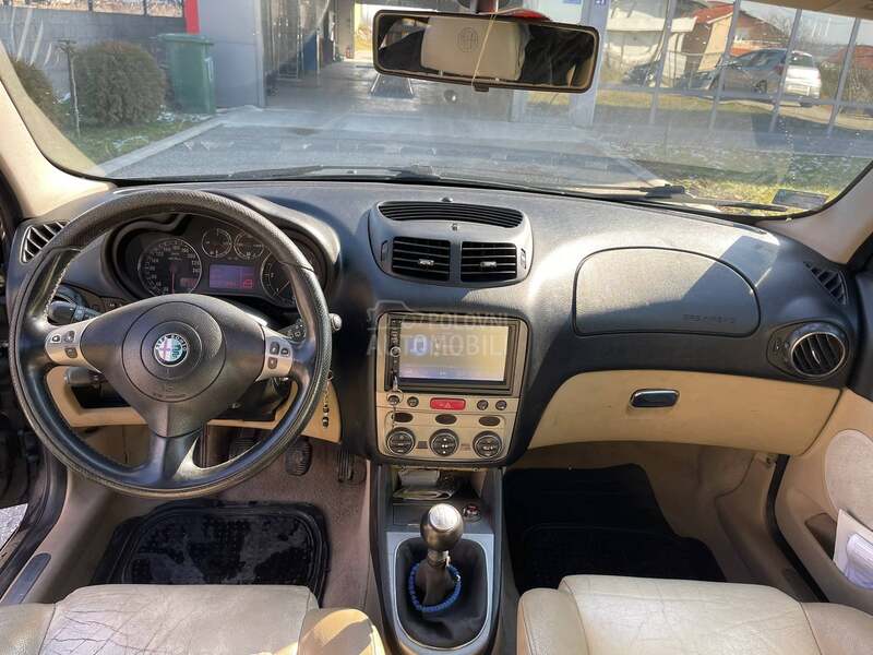 Alfa Romeo 147 