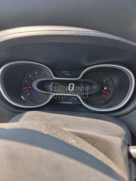 Renault Trafic lako teretno vozilo