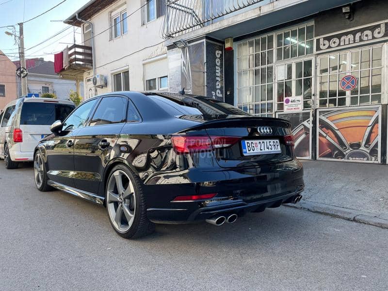 Audi S3 