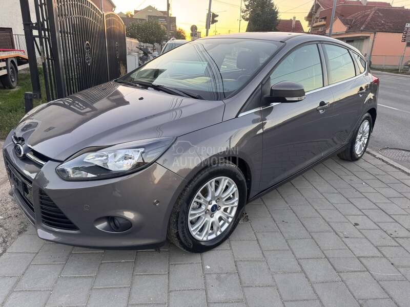 Ford Focus 1,0 BEN .ŠVAJ NOV