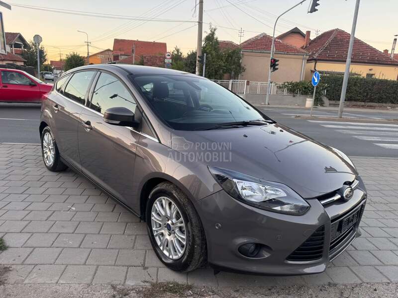 Ford Focus 1,0 BEN .ŠVAJ NOV