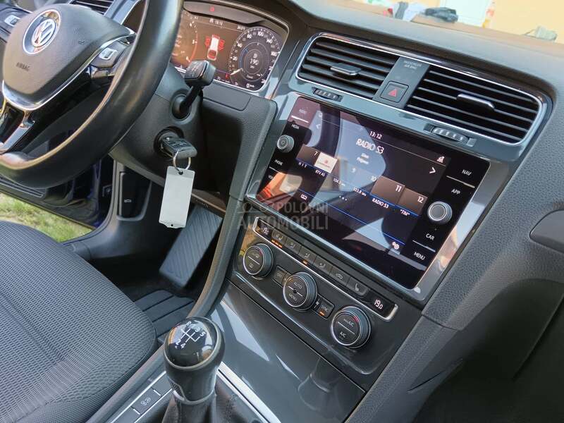 Volkswagen Golf 7 1.6TDI Virtual Toop