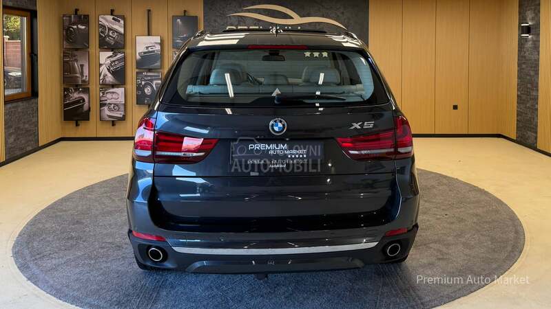 BMW X5 //3.0D/PANO/MEM/FUL
