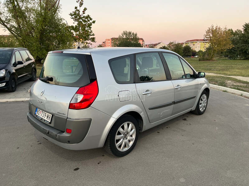 Renault Grand Scenic 1.9 dCI