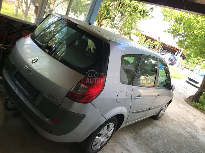 Renault Grand Scenic 1.9 dCI