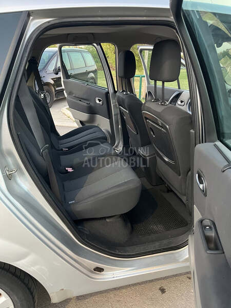 Renault Grand Scenic 1.9 dCI
