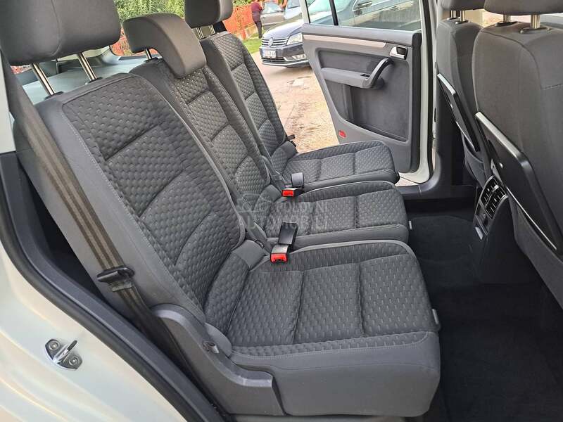 Volkswagen Touran 1.9 tdi