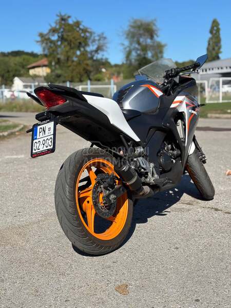 Honda cbr