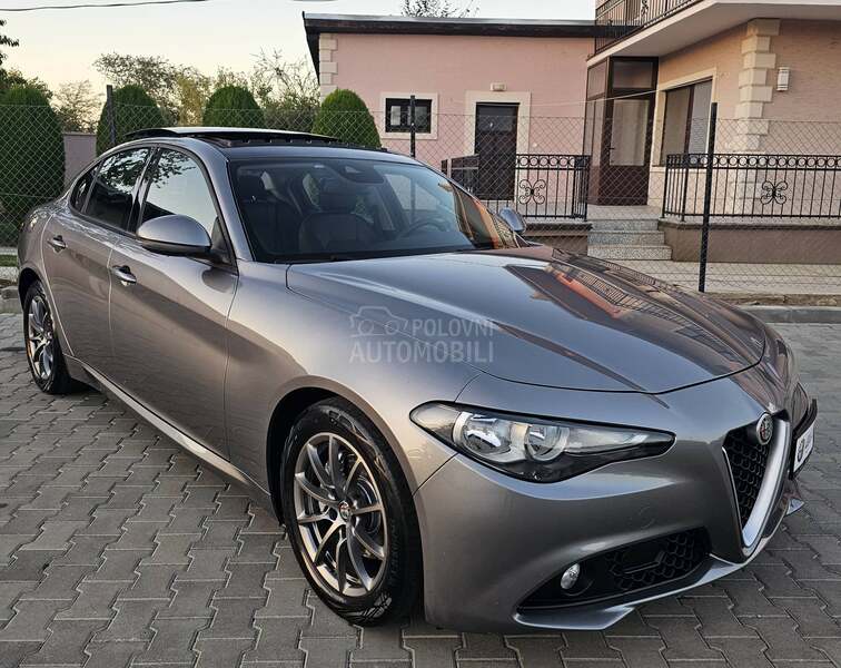 Alfa Romeo Giulia //PAANORAMA