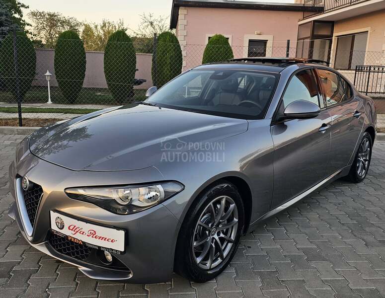 Alfa Romeo Giulia //PAANORAMA