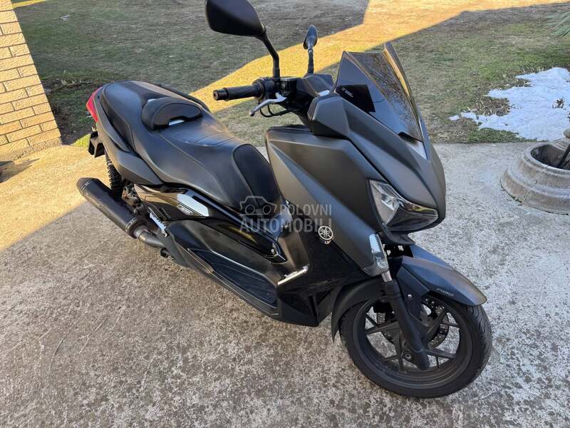 Yamaha Xmax 250