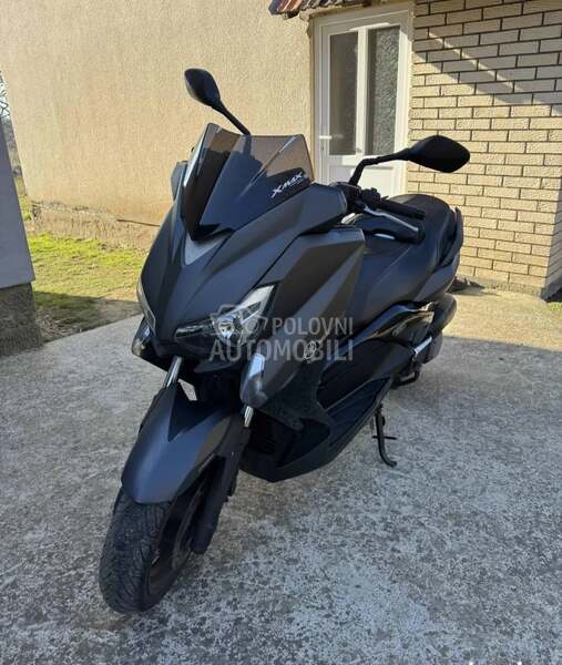 Yamaha Xmax 250