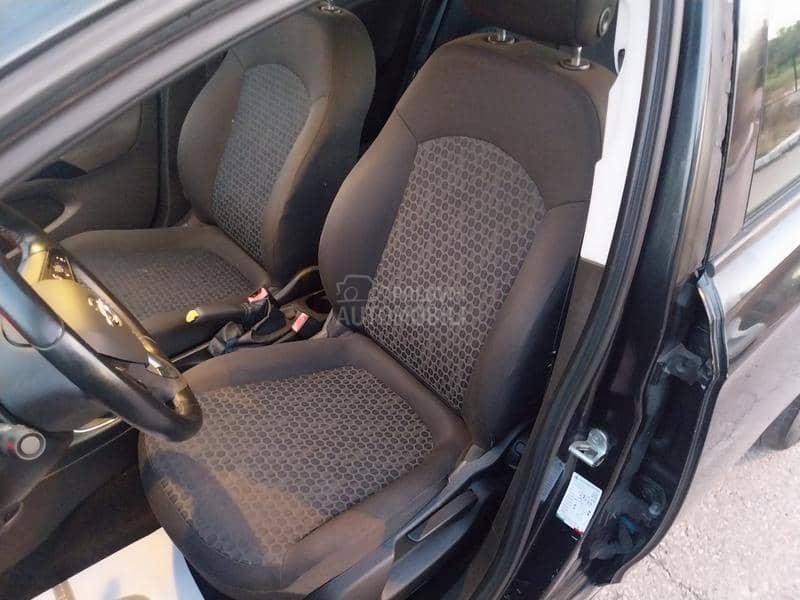 Opel Corsa F 1.4b tng