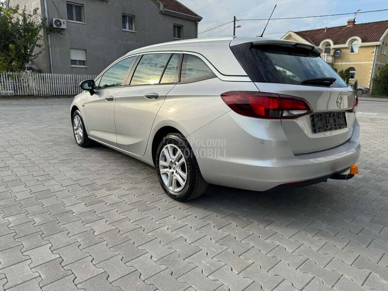 Opel Astra K 1.6 cdti/elegance