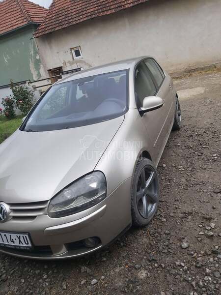 Volkswagen Golf 5 