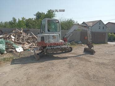 Takeuchi T135