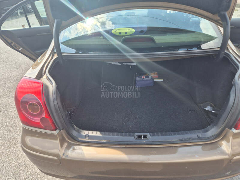 Toyota Avensis 1.8