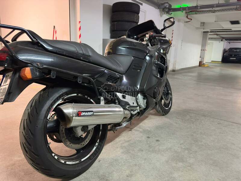 Honda CBR 1000F