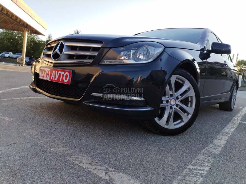 Mercedes Benz C 180 AVANGARD