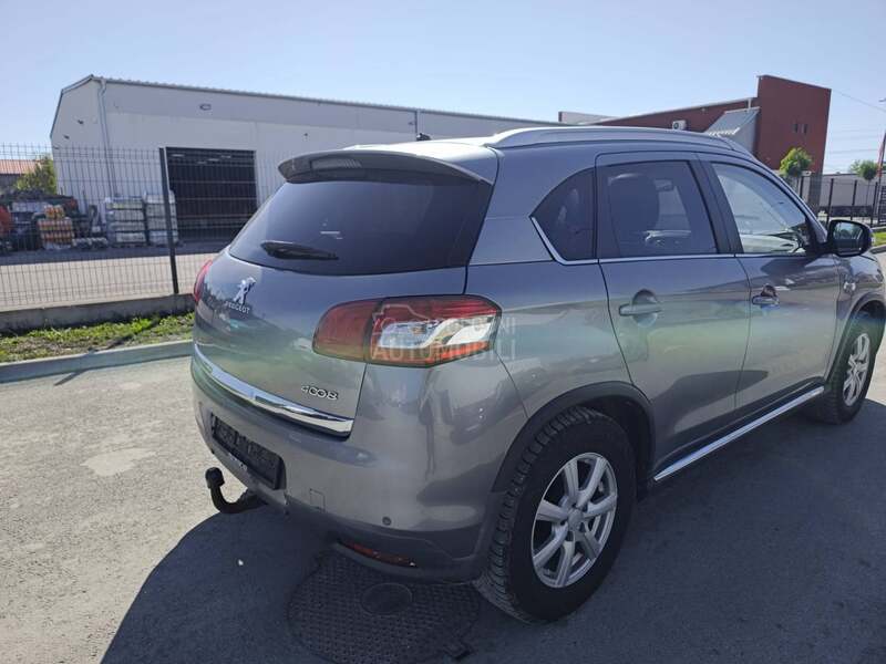 Peugeot 4008 1,6 HDi AWD
