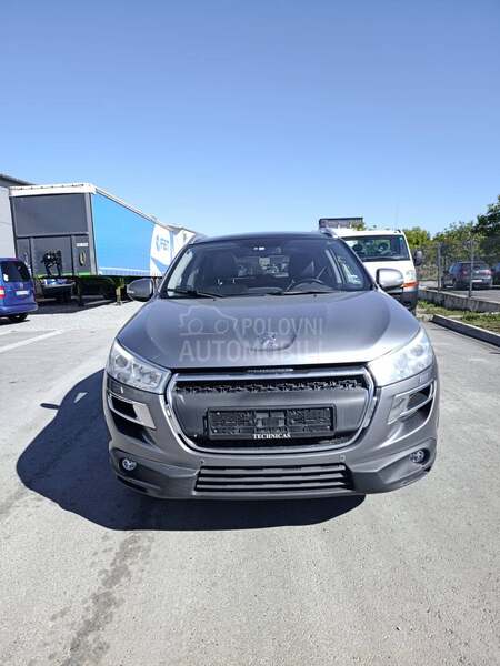 Peugeot 4008 1,6 HDi AWD
