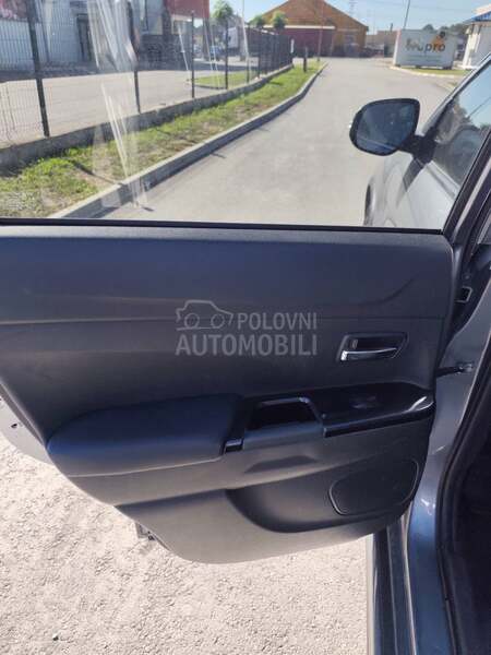 Peugeot 4008 1,6 HDi AWD