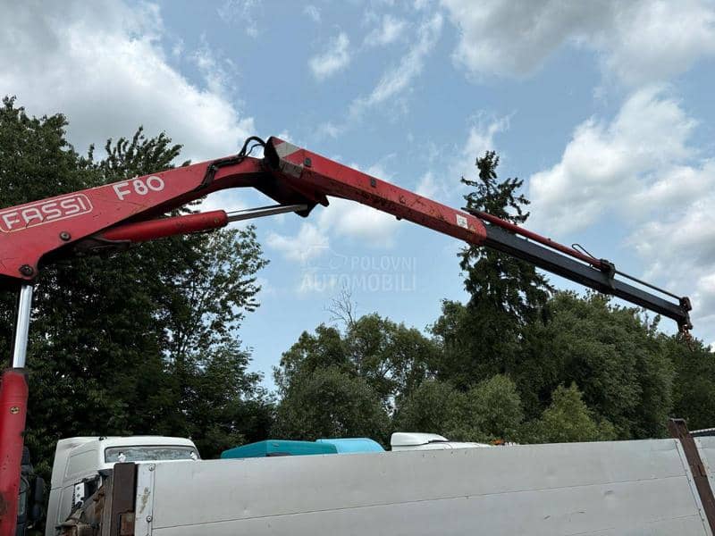 Renault MIDLUM  16.220 FASSI