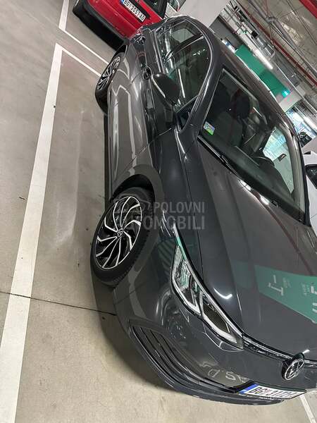 Volkswagen Golf 8 