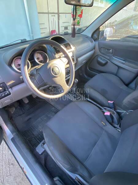 Suzuki Ignis 1.3 vvti