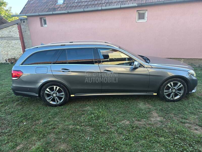 Mercedes Benz E 220 BLUETEC Euro6 Englez
