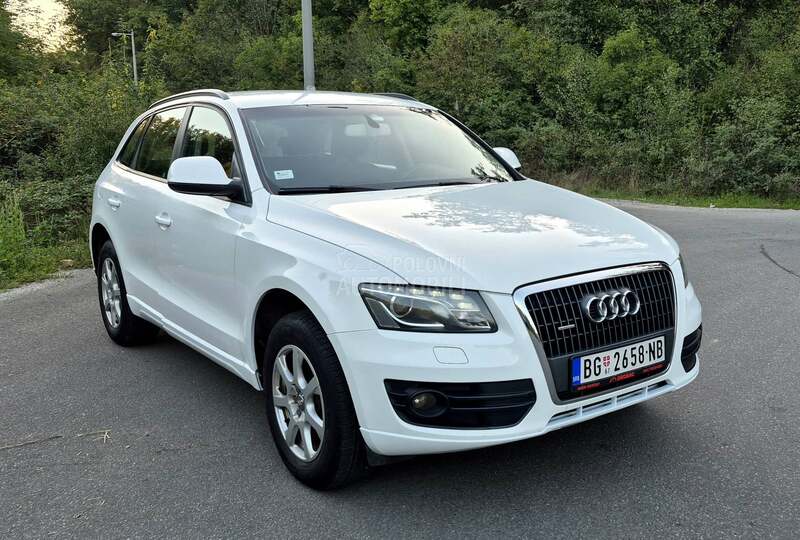 Audi Q5 2.0TDI/AUT/DIODA
