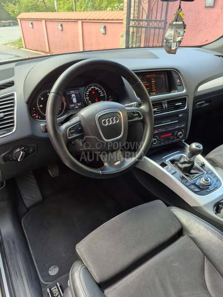 Audi Q5 2.0TDI 3XS-LINE/PANO