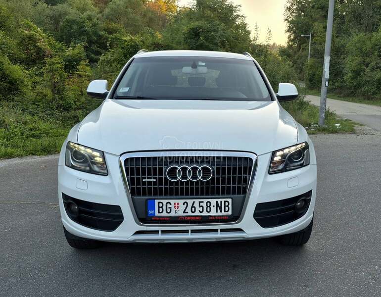 Audi Q5 2.0TDI/AUT/DIODA
