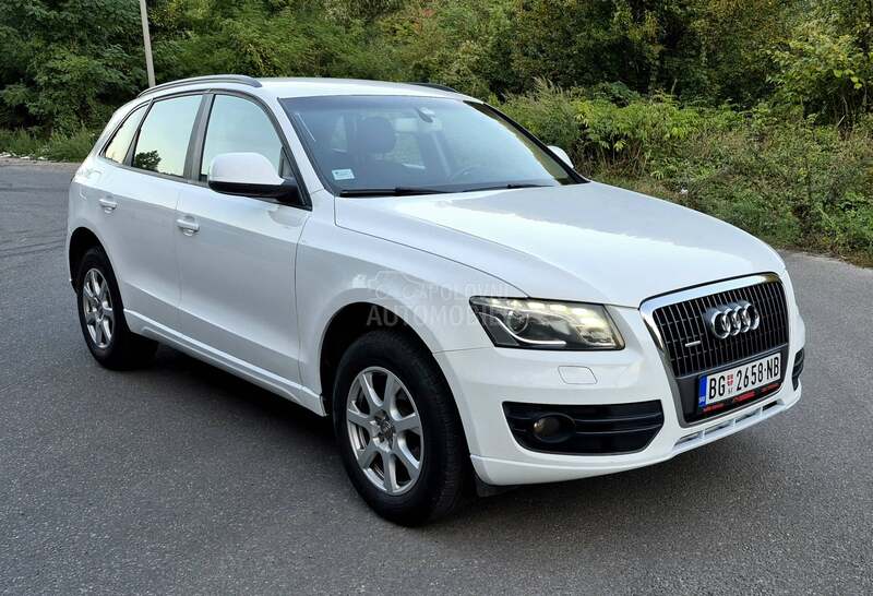Audi Q5 2.0TDI/AUT/DIODA