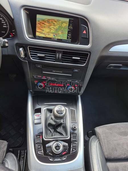 Audi Q5 2.0TDI 3XS-LINE/PANO
