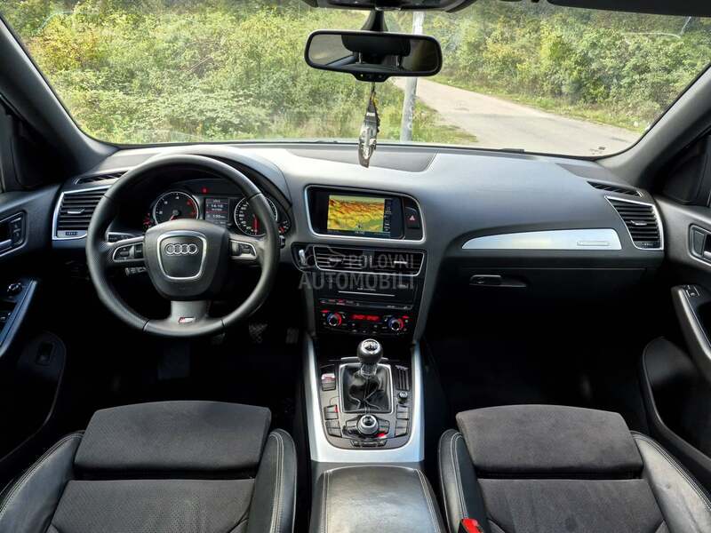 Audi Q5 2.0TDI 3XS-LINE/PANO